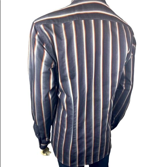 Like New Long Sleeved Ted Baker Dress Shirt Size 5 (M) - Picture 6 of 9